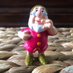 Vintage Disney Snow White: Doc figure